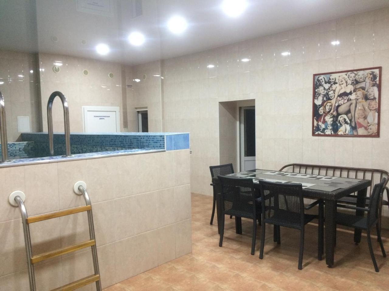 Altyn Adam Hotel Pavlodar Extérieur photo