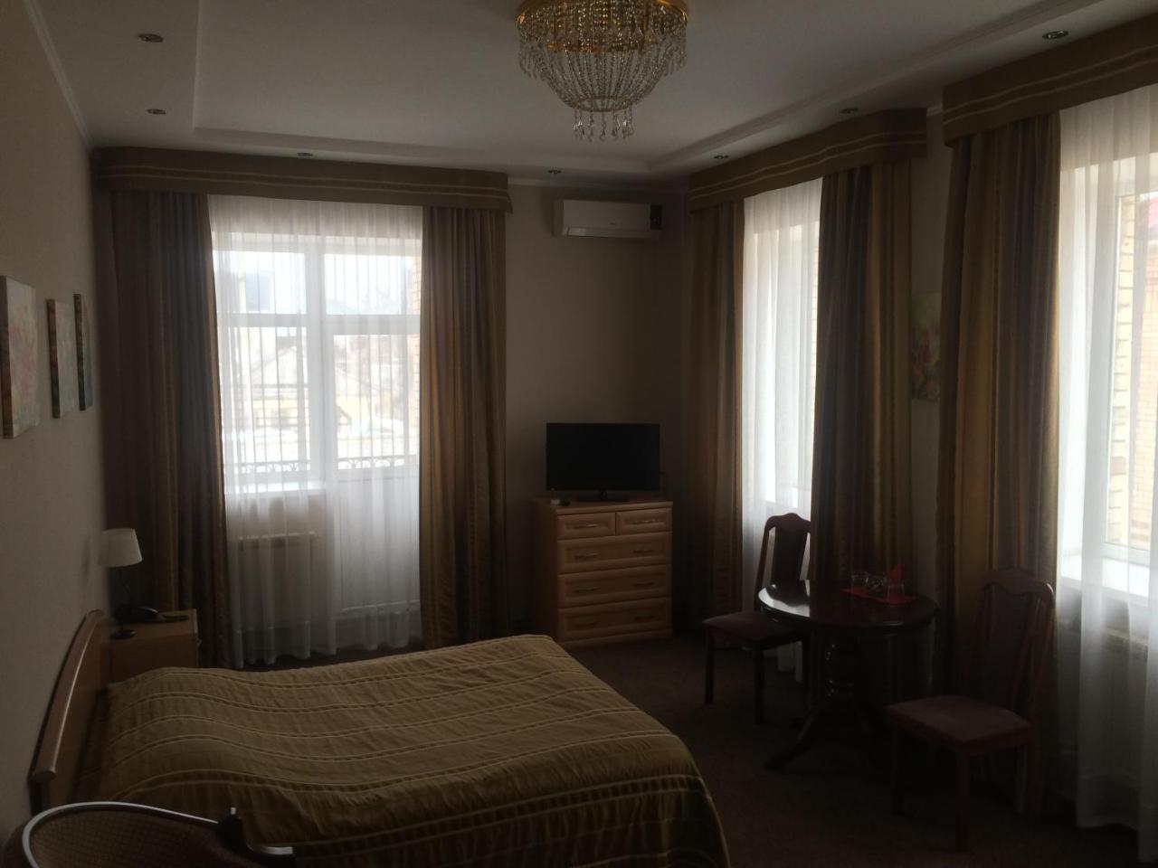 Altyn Adam Hotel Pavlodar Extérieur photo